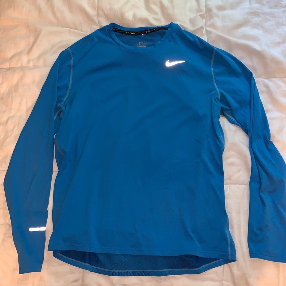 Nike Dri-Fit Mens Long Sleeve Shirt